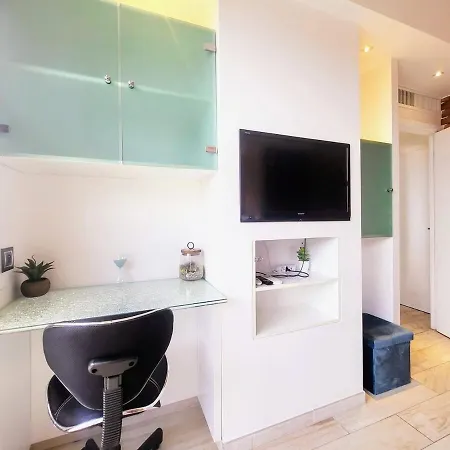 Сasa de vacaciones 3 Bedrooms With Private Garden And Pool *